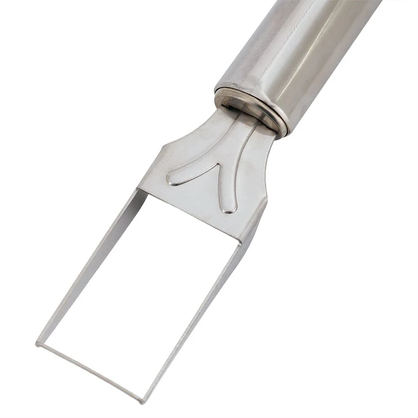 2-in-1 Fruit Cutter and Fork Utensil - Image 3