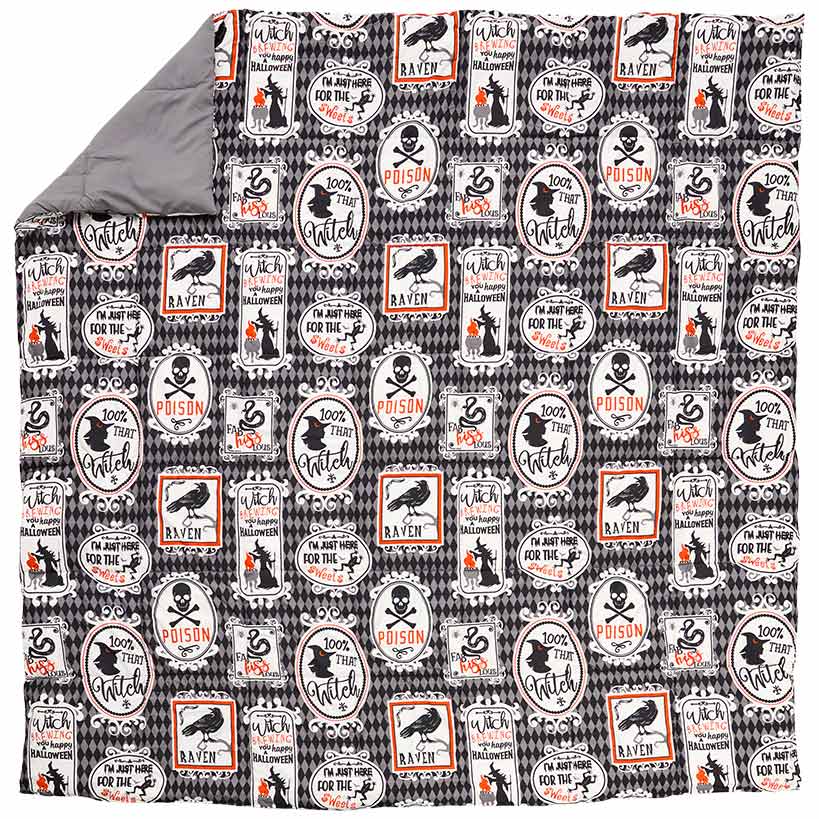 Haunted Walls Comforter Set and Flannel Throw Bundle - Image 7