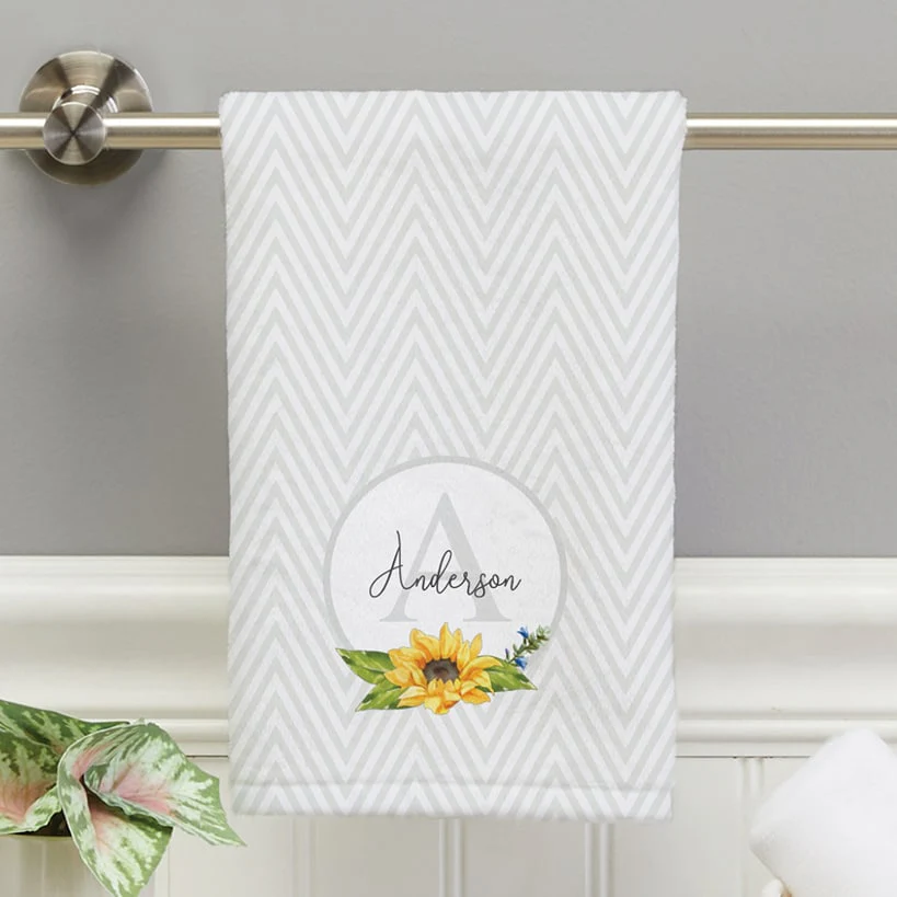 Personalized Sunflower Pattern Towels and Bath Mat - Image 5