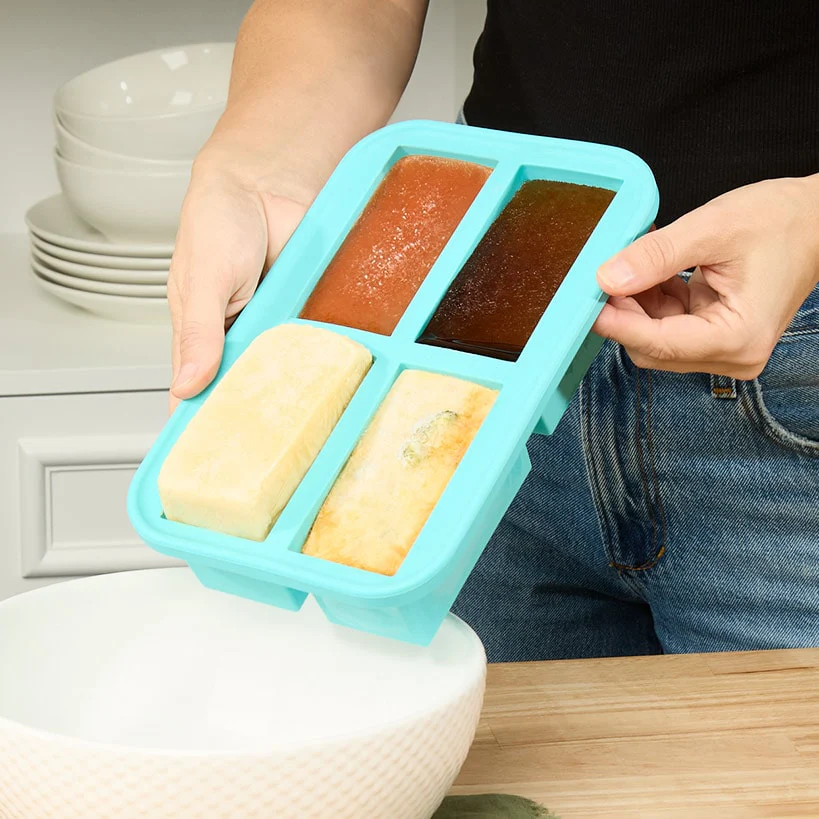 Silicone Food Freezer Tray with Lid - 4 Cups - Image 4