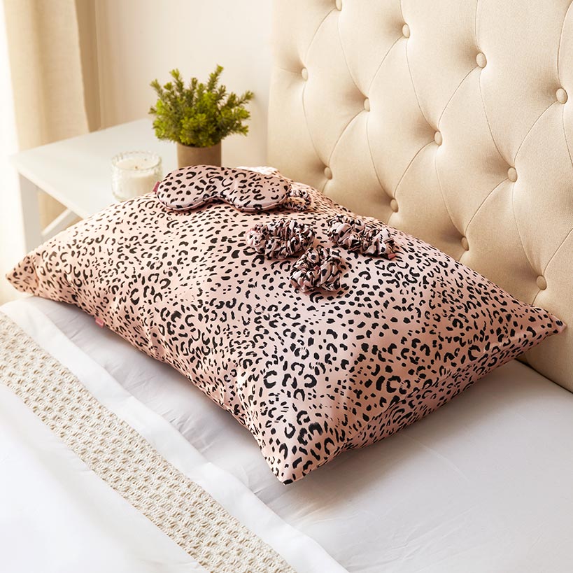 Women's Satin Sleep Gift Set - Image 3