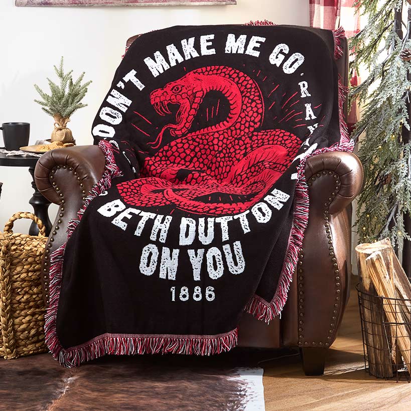 Yellowstone Woven Jacquard Throw 46" x 60" - Image 3